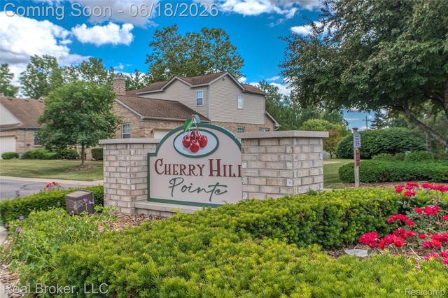 300 Avium Lane, Canton Charter Township, MI 48187