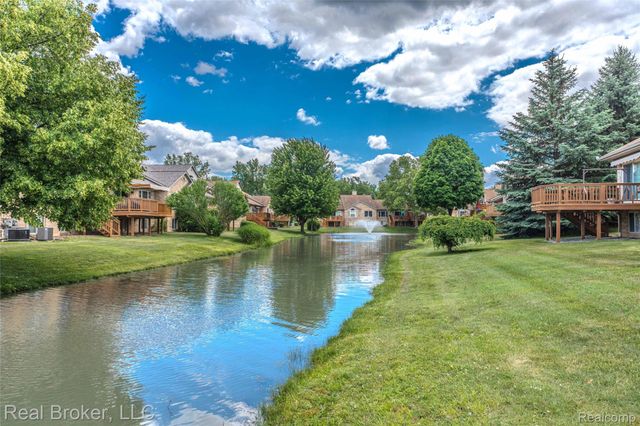 300 Avium Lane, Canton Charter Township, MI 48187