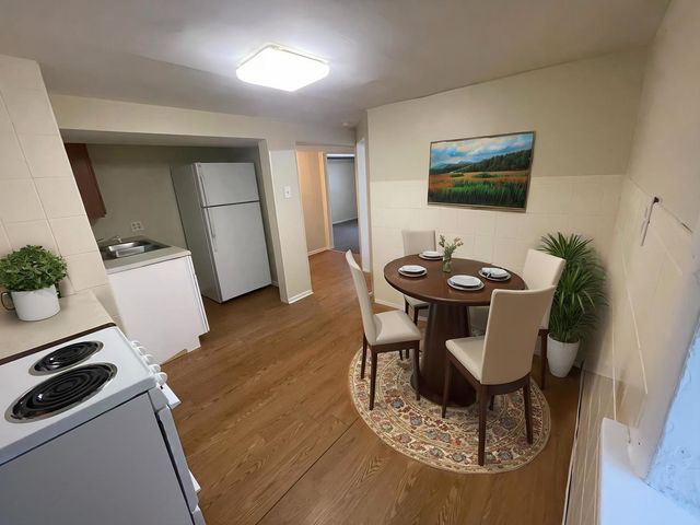 5056 W Henderson Street G, Chicago, IL 60641