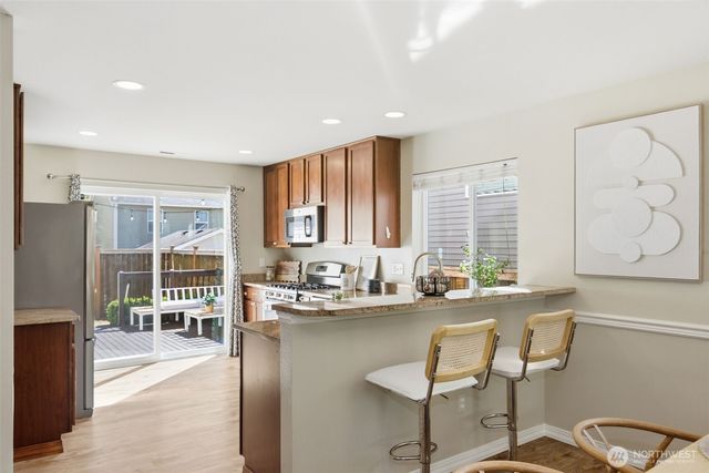 36706 SE Gravenstein Court, Snoqualmie, WA 98065