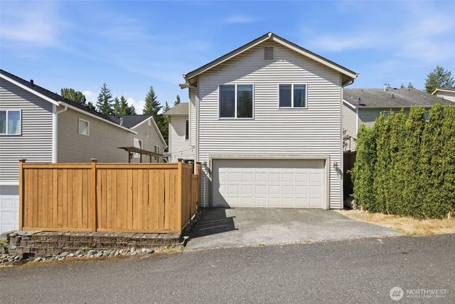 36706 SE Gravenstein Court, Snoqualmie, WA 98065