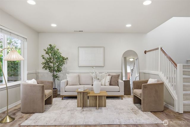 36706 SE Gravenstein Court, Snoqualmie, WA 98065