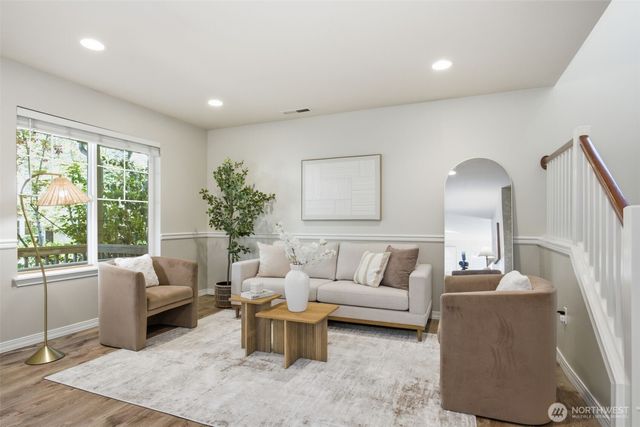 36706 SE Gravenstein Court, Snoqualmie, WA 98065