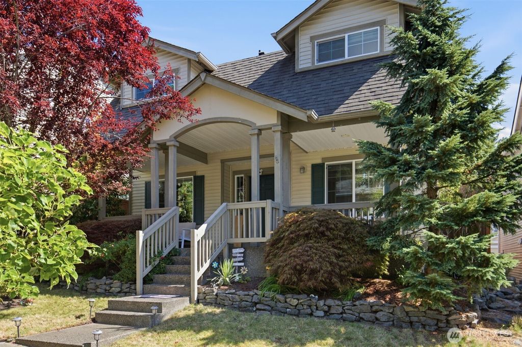36706 SE Gravenstein Court, Snoqualmie, WA 98065