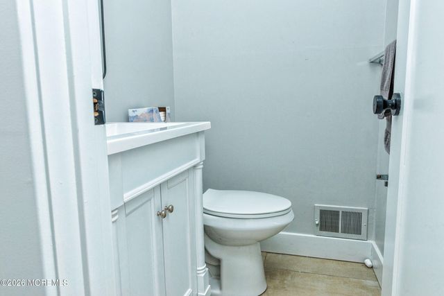 1431 Pueblo Court, Toms River, NJ 08755