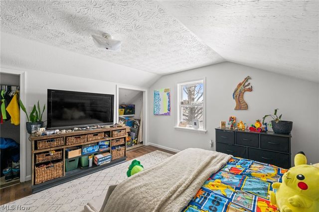 3504 Wakefield Creek Road, Farmdale, OH 44417