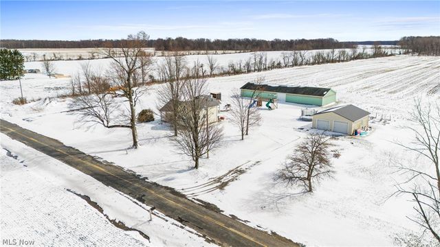 3504 Wakefield Creek Road, Farmdale, OH 44417