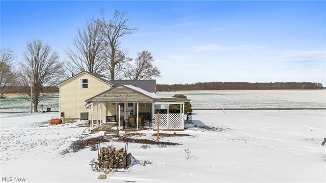 3504 Wakefield Creek Road, Farmdale, OH 44417