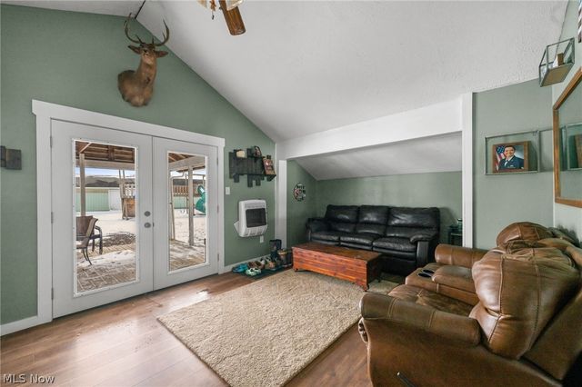 3504 Wakefield Creek Road, Farmdale, OH 44417