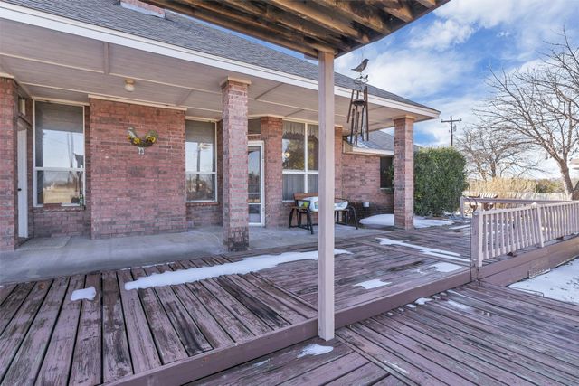 3911 Bonita Court, Granbury, TX 76049