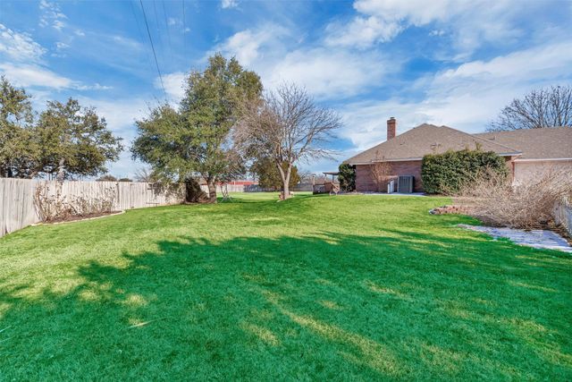 3911 Bonita Court, Granbury, TX 76049