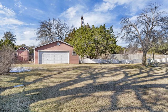 3911 Bonita Court, Granbury, TX 76049