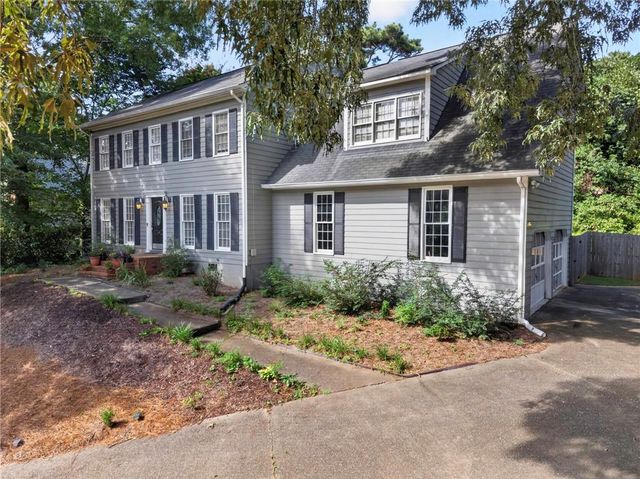 206 Comstock Court, Lawrenceville, GA 30044