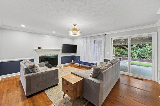 206 Comstock Court, Lawrenceville, GA 30044