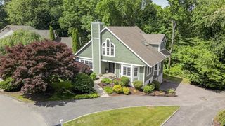 40 Nottingham Way, Mahopac, NY 10541