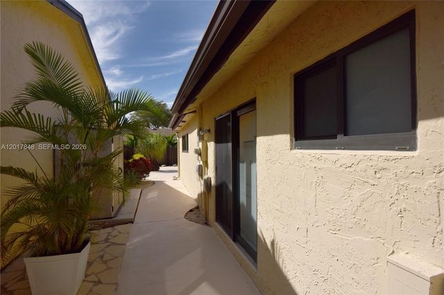 11744 SW 133rd Ct, Miami, FL 33186