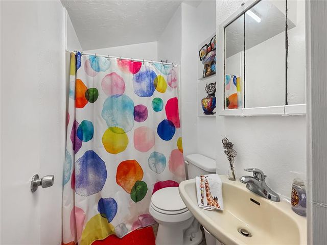 2302 Lindenwood Lane, Norman, OK 73071