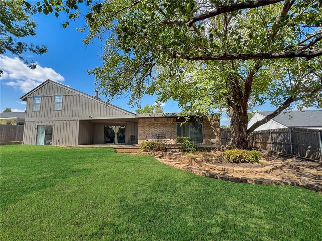 2302 Lindenwood Lane, Norman, OK 73071