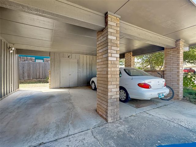2302 Lindenwood Lane, Norman, OK 73071