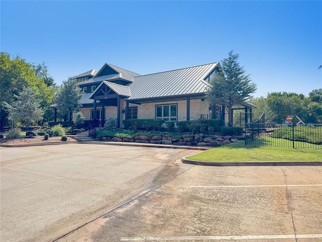 2302 Lindenwood Lane, Norman, OK 73071