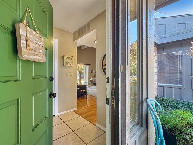 2302 Lindenwood Lane, Norman, OK 73071