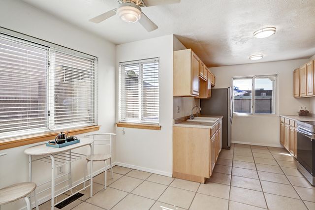 12108 Sierra Grande Avenue NE, Albuquerque, NM 87112