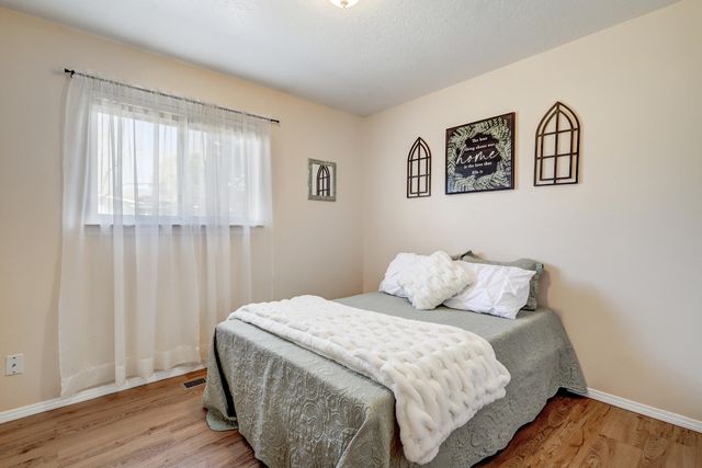 12108 Sierra Grande Avenue NE, Albuquerque, NM 87112