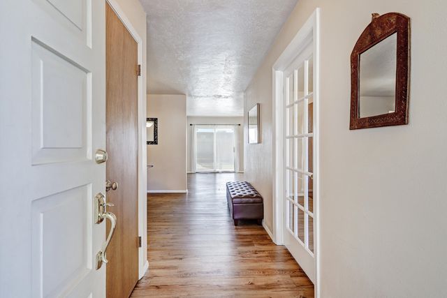 12108 Sierra Grande Avenue NE, Albuquerque, NM 87112