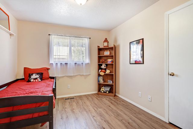 12108 Sierra Grande Avenue NE, Albuquerque, NM 87112