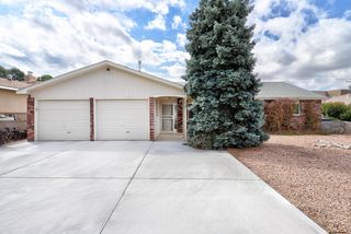 12108 Sierra Grande Avenue NE, Albuquerque, NM 87112