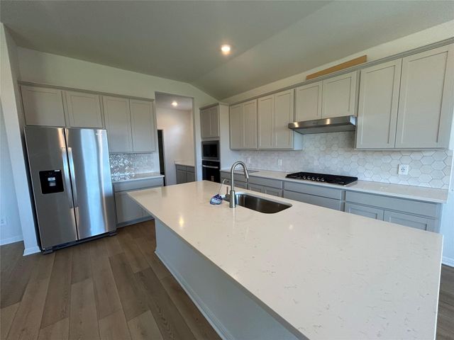 115 Divisadero DR, Hutto, TX 78634