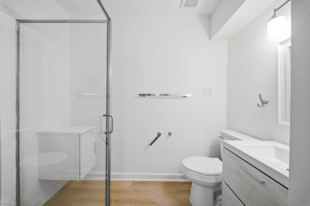 553 Lavender LN, Virginia Beach, VA 23462