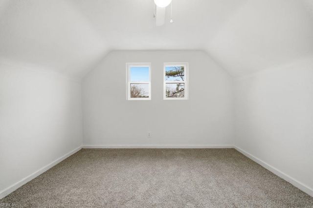 553 Lavender LN, Virginia Beach, VA 23462