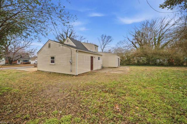 553 Lavender LN, Virginia Beach, VA 23462