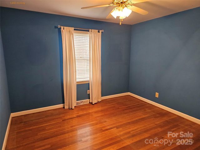 1440 Mcilroy Road, Charlotte, NC 28212