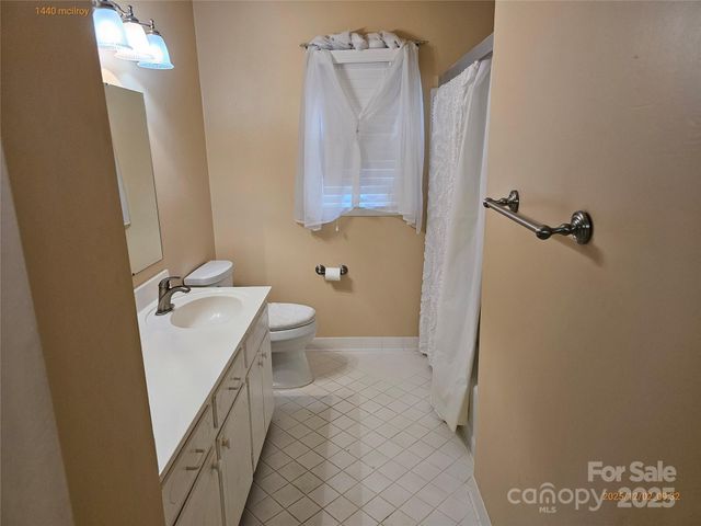 1440 Mcilroy Road, Charlotte, NC 28212