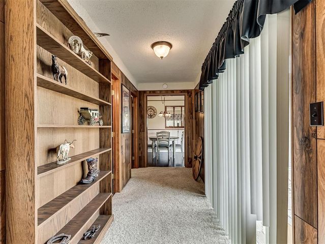 877 NW 14th Street, Moore, OK 73160