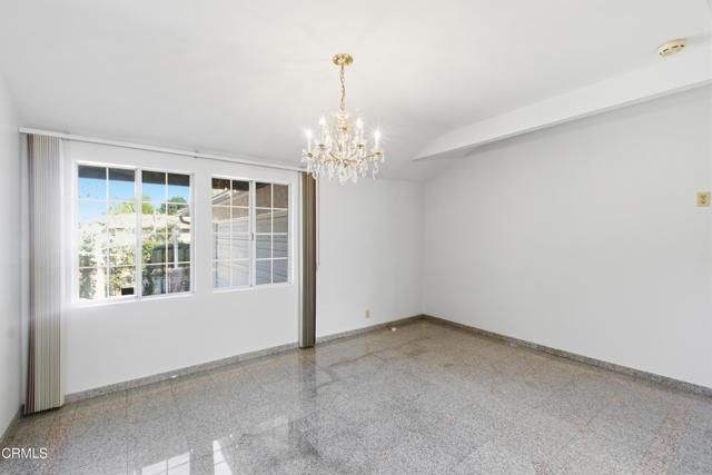 18600 Cantara Street, Los Angeles, CA 91335