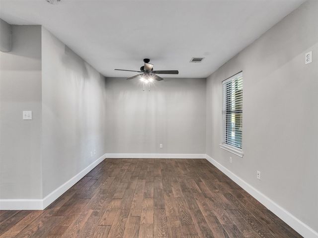 1010 Kilgore Road, Baytown, TX 77520