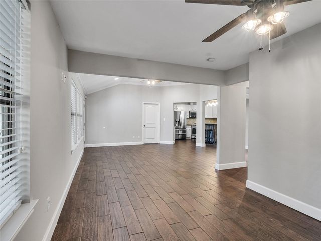 1010 Kilgore Road, Baytown, TX 77520