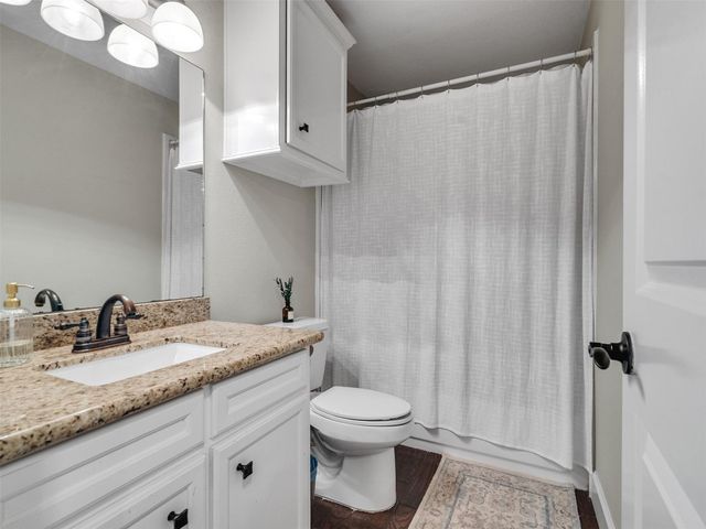 1010 Kilgore Road, Baytown, TX 77520