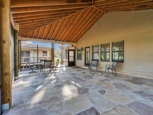 1010 Kilgore Road, Baytown, TX 77520