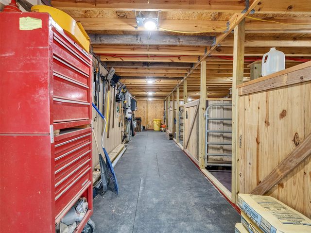 1010 Kilgore Road, Baytown, TX 77520