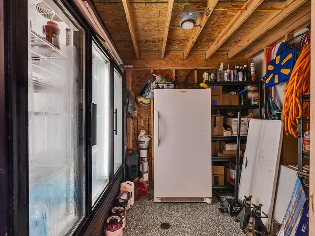 1010 Kilgore Road, Baytown, TX 77520