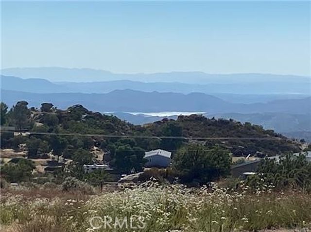 5 Sorensen Road, Aguanga, CA 92536