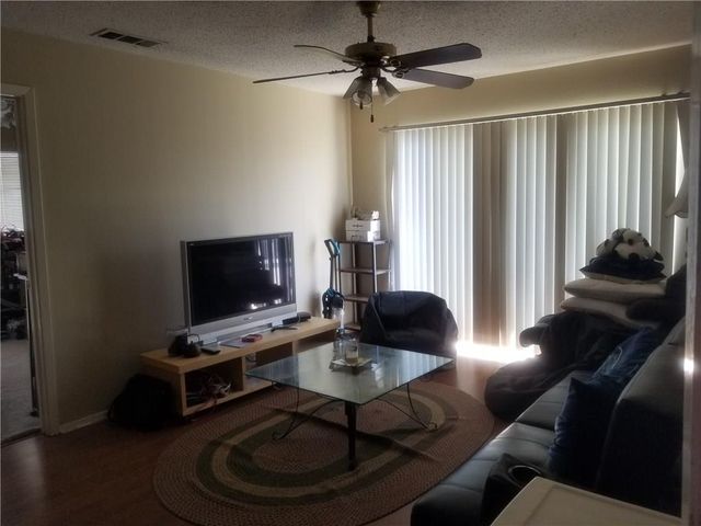 3115 Helms ST 212, Austin, TX 78705