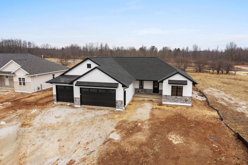 330 Rawley COURT, Two Rivers, WI 54241