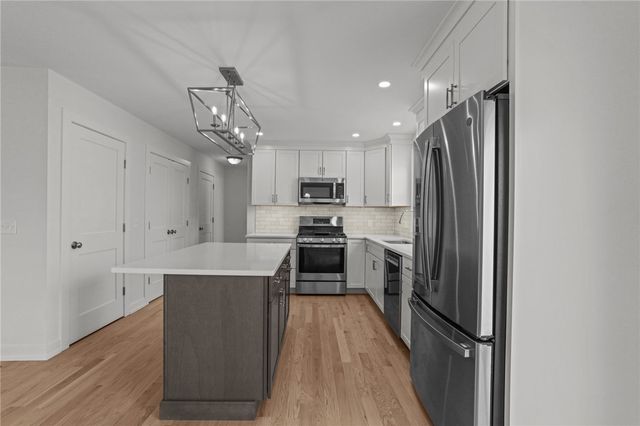 66 Child Lane, Warwick, RI 02886