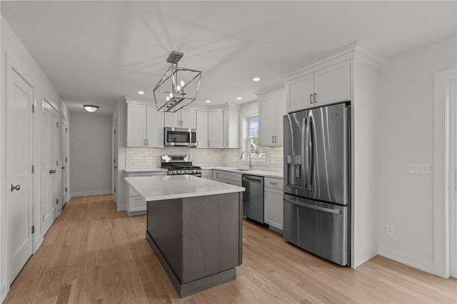 66 Child Lane, Warwick, RI 02886