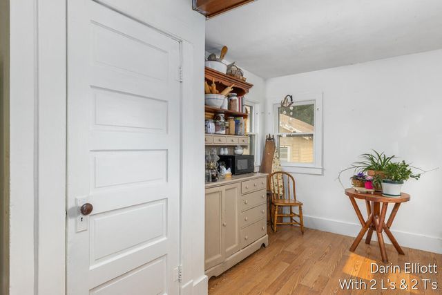 910 W Lincoln Avenue, Ionia City, MI 48846
